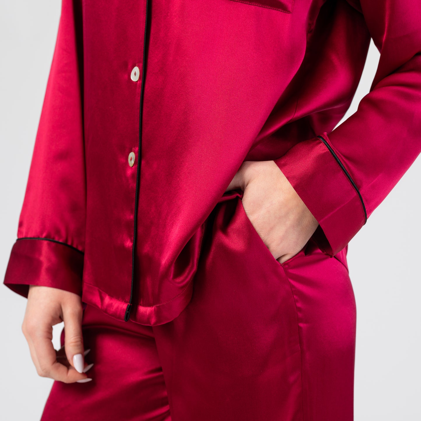 Mulberry silk pajamas