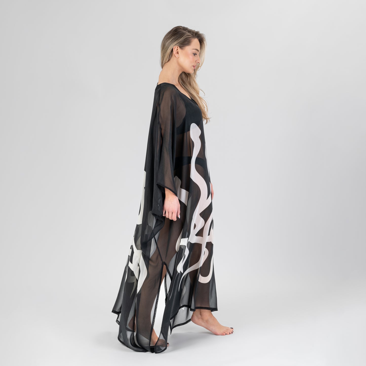 Šilko kimono – gyvatės motyvas