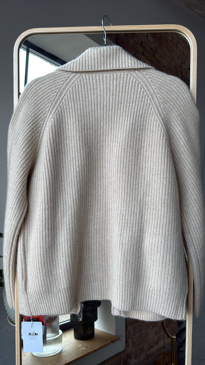 Kašmyro kostiumėlis